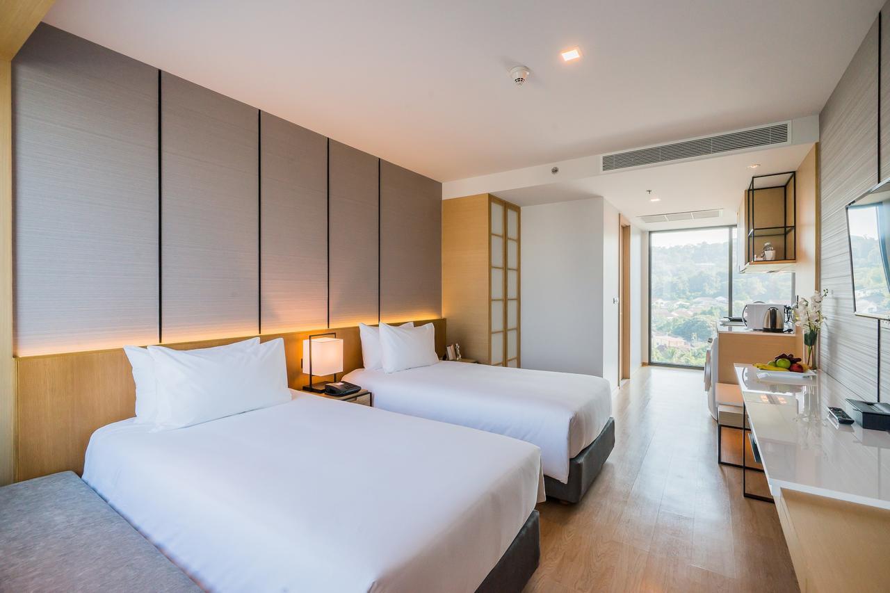 Arize Hotel Sri Racha Си Рача Екстериор снимка