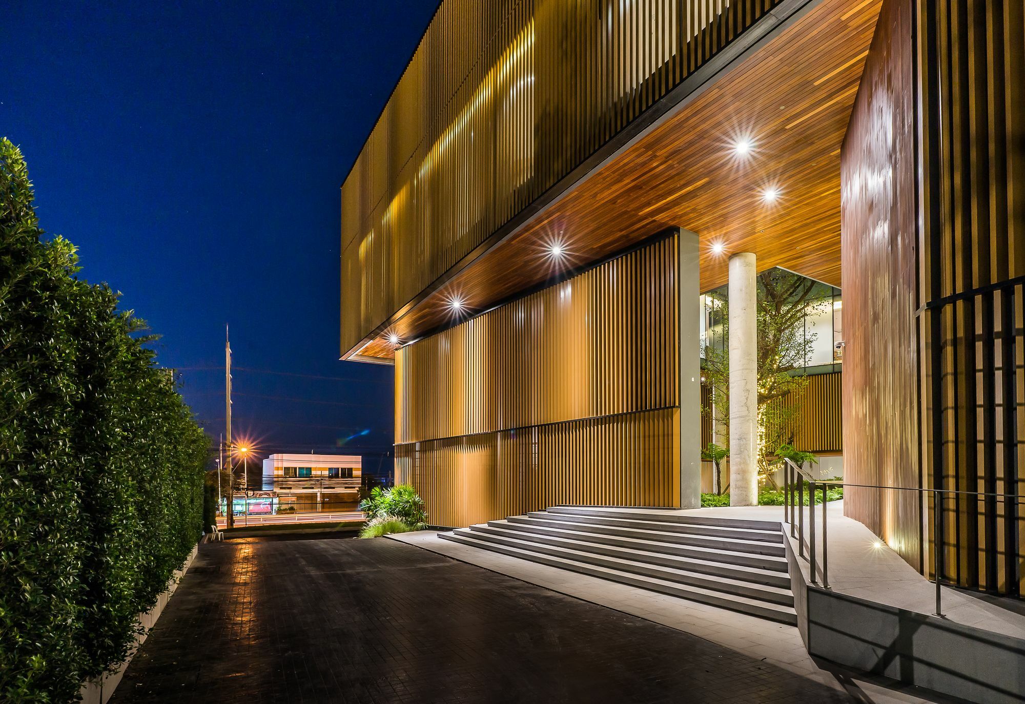 Arize Hotel Sri Racha Си Рача Екстериор снимка